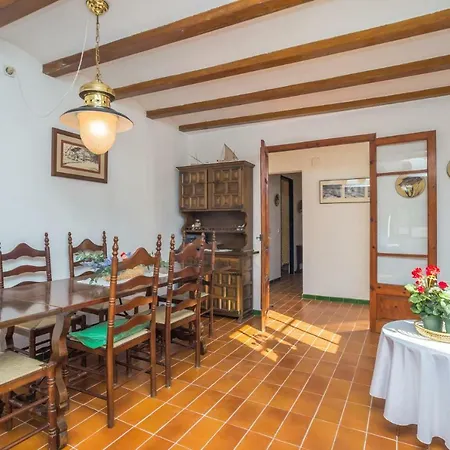 Sr-41 Sa Riera 8pax Apartment